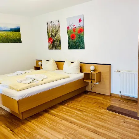 Alter Bahnhof Garni 3*