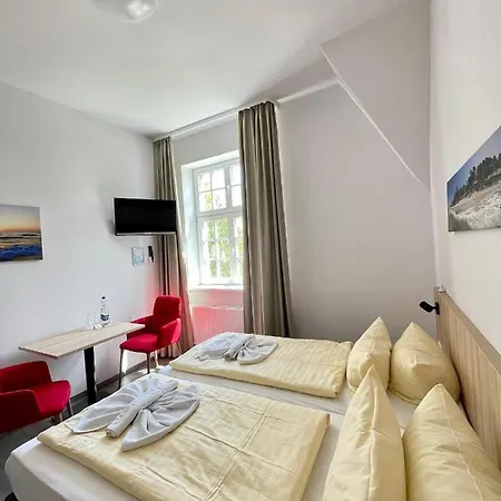 Hotel Alter Bahnhof Garni 3*