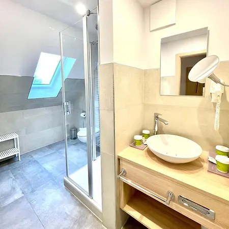 Alter Bahnhof Garni 3*